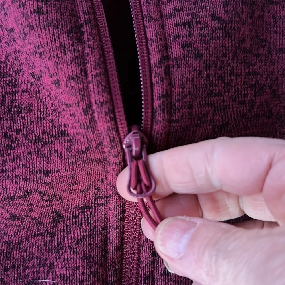 G. H. Bass & Co women’s fleece vest size S